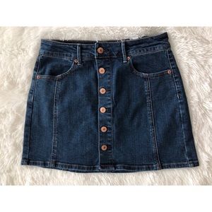 American Eagle Button Down Skirt